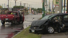 자동차 7대가 관련된 교통사고로 위니펙 여성 1명 사망