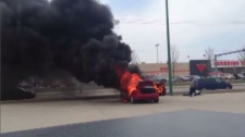 폴로 파크에서 자동차 화재 발생 - 2명 무사 탈출