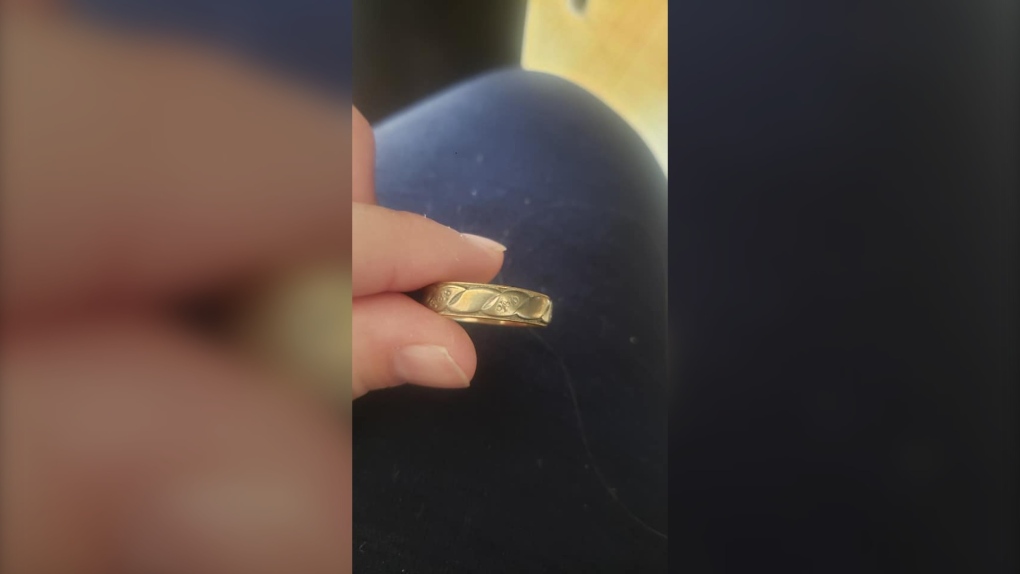 NIcole Gyrde found this ring about 25 years ago in Fisher Bay and is looking for its owner (Nicole Gyrde/Facebook)