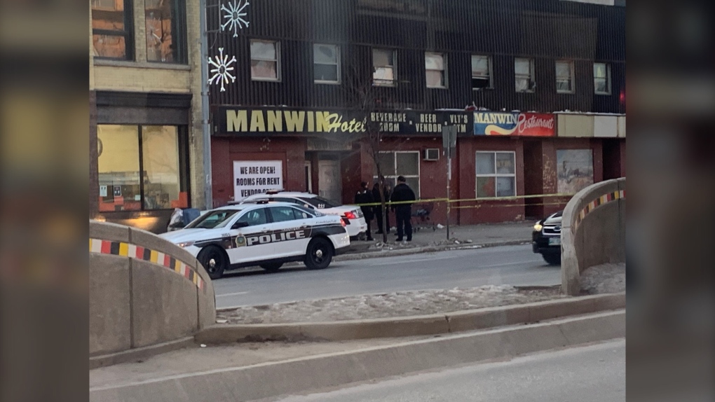Winnipeg police responded to a serious assault in the 600 block of Main Street Friday morning (Photo: Charles Lefebvre/CTV Winnipeg)