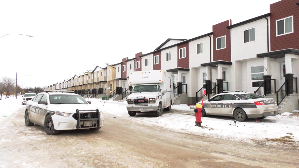 Winnipeg Police investigate a homicide at a home in 200 block of Forrester Avenue on November 30, 2021. (CTV News Photo Glenn Pismenny)