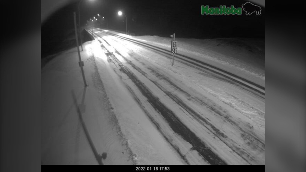 A highway camera along Highway 75 showing the road covered in snow near Morris. (Source: Manitoba government)