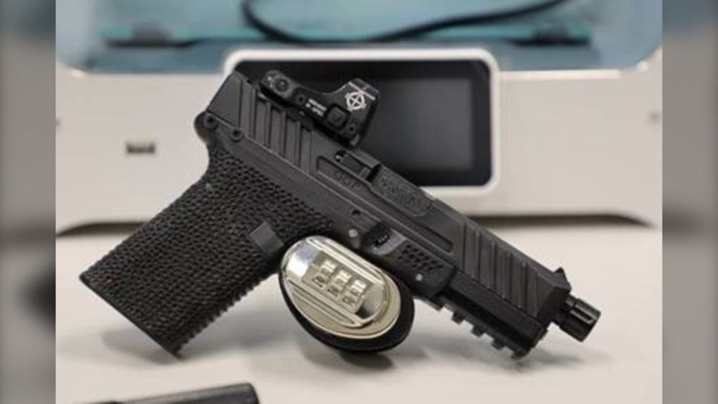 The seized 3D-printed Glock-pattern pistol. (Source: CBSA)