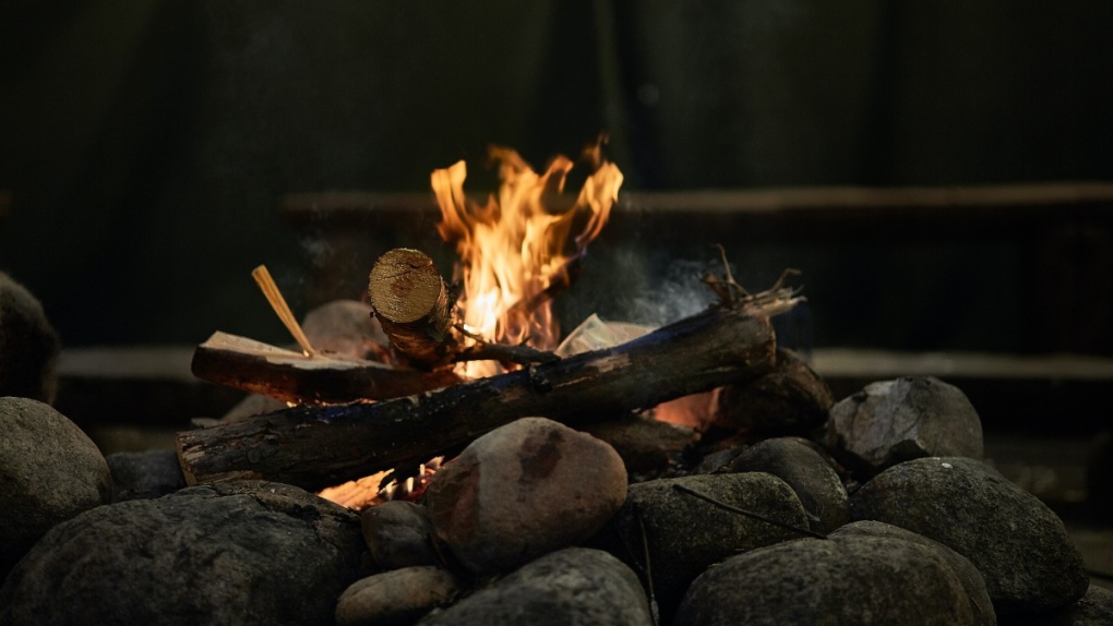 Why does smoke from a campfire seem to follow you around? The answer lies in physics. (Pexels)