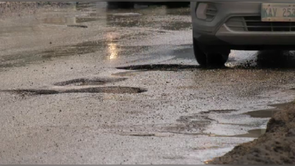 Pothole Claims In Manitoba Spiked This Spring Mpi Ctv News