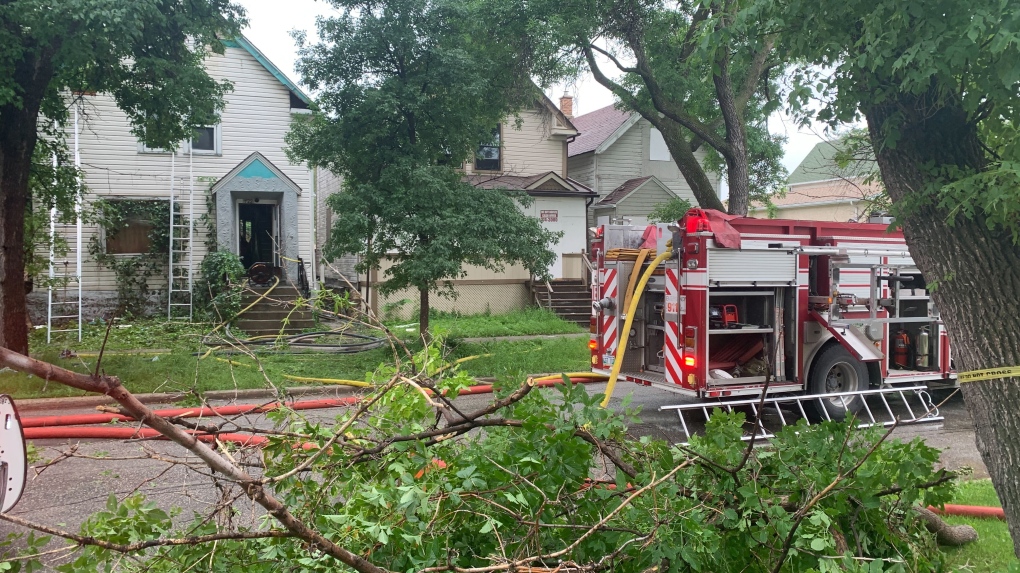 Fire crews on scene of a house fire in the 400 block of Stella Avenue. July 4, 2022. (Source: Jamie Dowsett/CTV News)