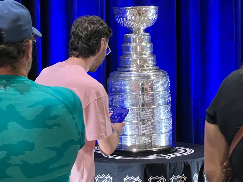 Stanley Cup gets a warm reception at Royal Jubilee Hospital - Victoria  Times Colonist