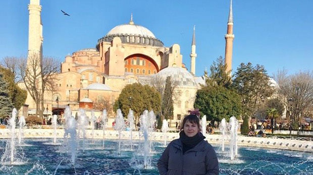 Tara Davis in Istanbul
