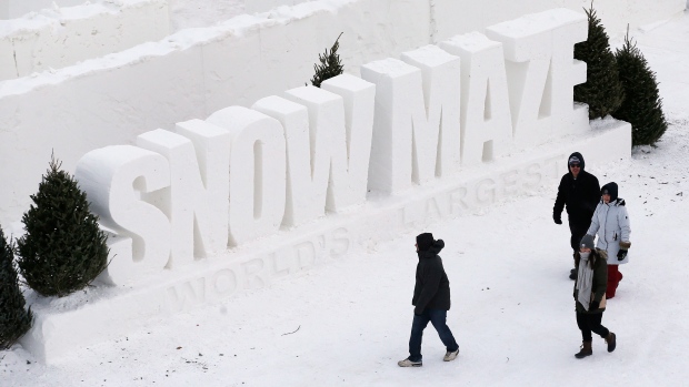 Snow maze